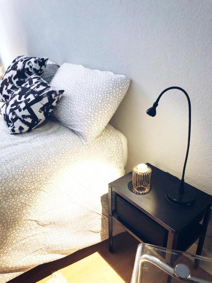 Apartamento centrico junto al museo con wifi Bilbao Esterno foto
