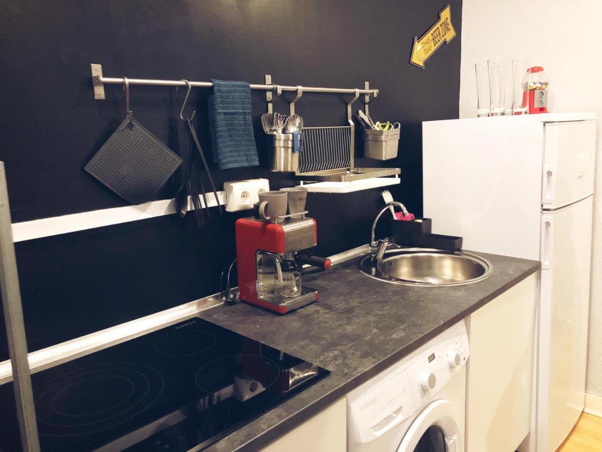 Apartamento centrico junto al museo con wifi Bilbao Esterno foto