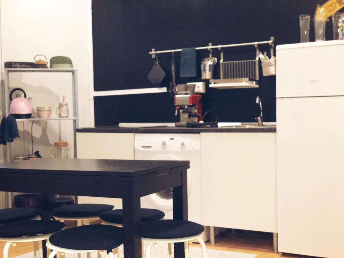 Apartamento centrico junto al museo con wifi Bilbao Esterno foto